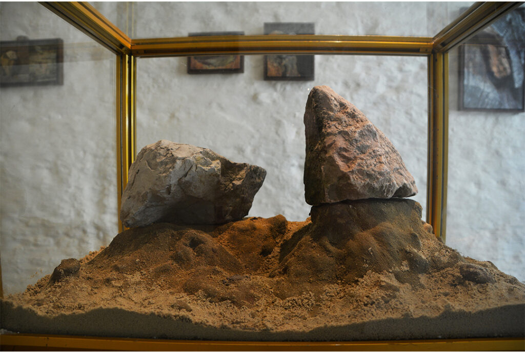 work by installation artist Sanne van Gent